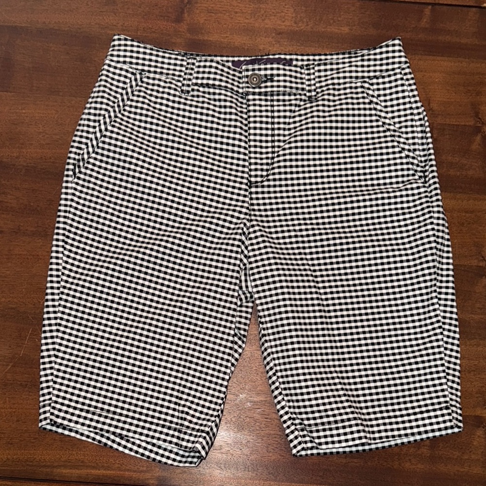 Gloria Vanderbilt Trending gingham Black and White Checkered Shorts